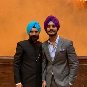 Meet your Posher, Guri